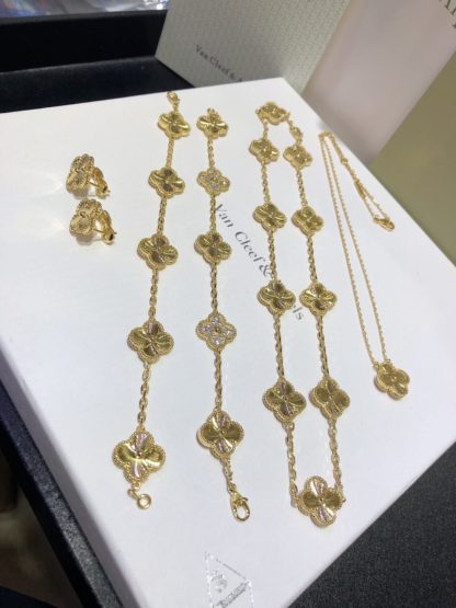 Van Cleef & Arpels Vintage Alhambra Yellow Gold 10 Motifs Necklace and 5 motifs bracelet