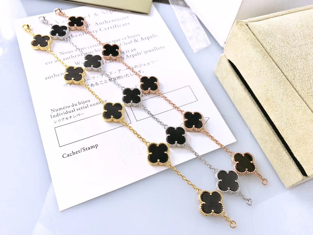 Vintage Alhambra bracelet 5 motifs white, rose, yellow gold onyx