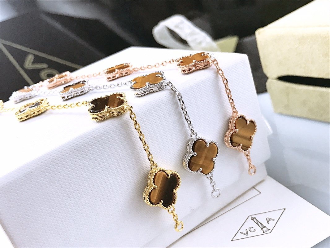 Vintage Alhambra bracelet 5 motifs Tiger Eye in white, rose, yellow gold