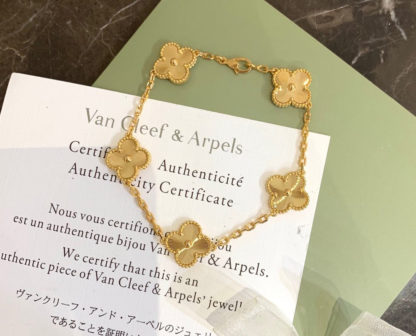 Van Cleef & Arpels Vintage Alhambra Bracelet 5 Motifs Yellow Gold VCARP3JK00