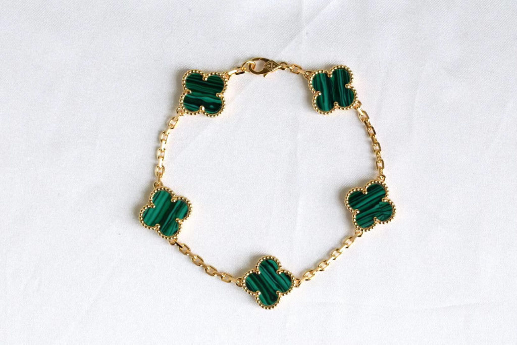 Van Cleef & Arpels Vintage alhambra bracelet 5 motifs Malachite yellow gold