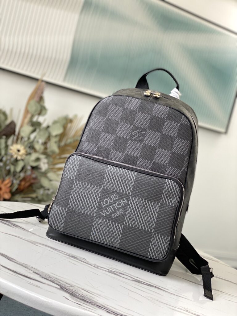 LV_Campus_Backpack_N50009_1-