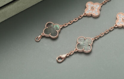 VCA Vintage Alhambra bracelet, 5 motifs, rose gold, gray mother-of-pearl, diamonds