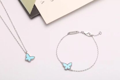VCA Sweet Alhambra Butterfly Bracelet, Pendant Turquoise