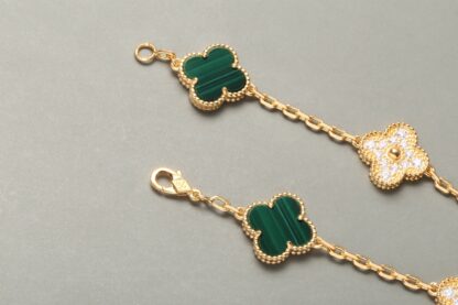 VAN CLEEF Vintage Alhambra bracelet 5 motifs yellow gold malachite diamonds