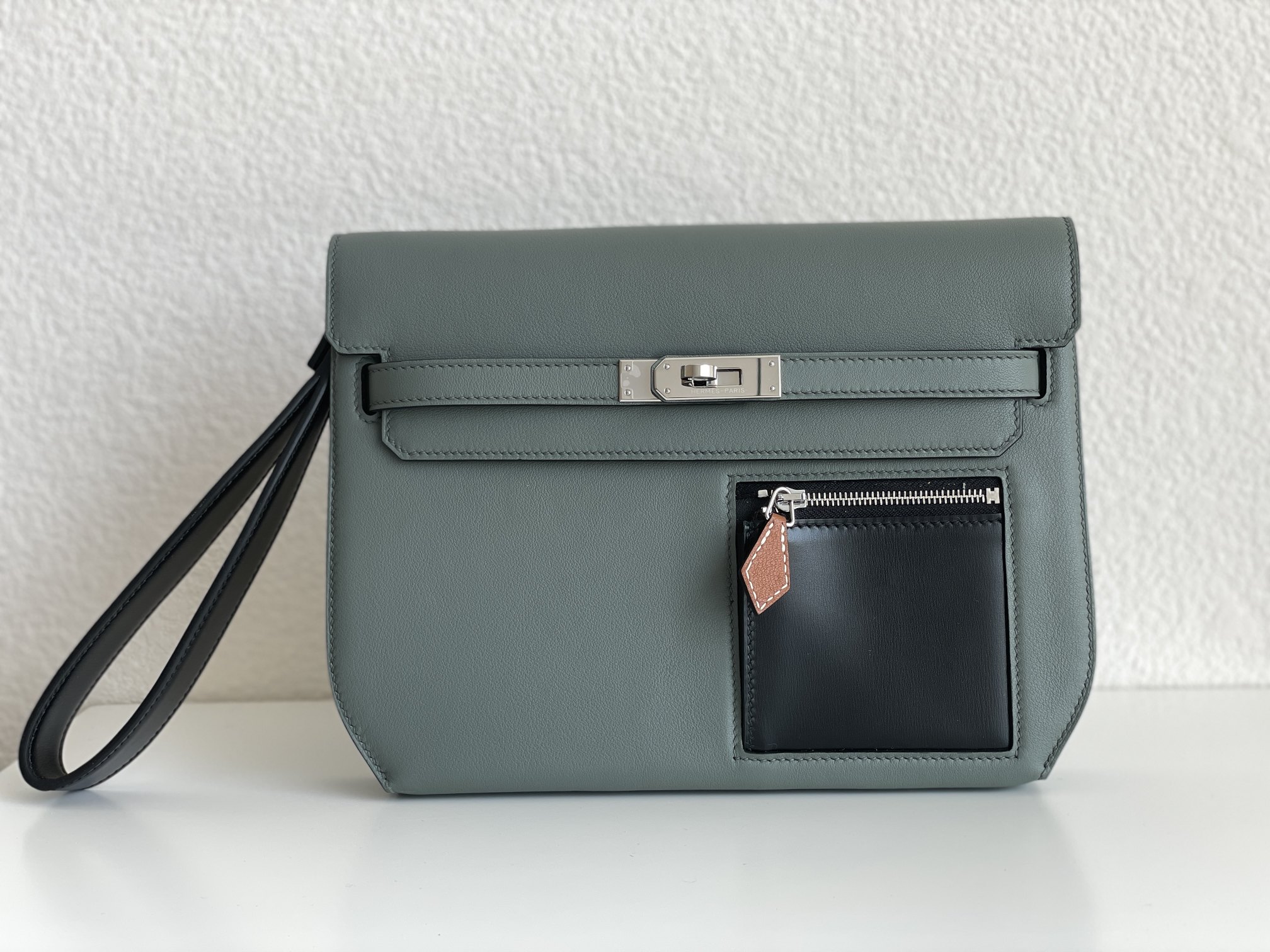 Hermes colormatic Kelly depeches 25 pouch Vert Amande