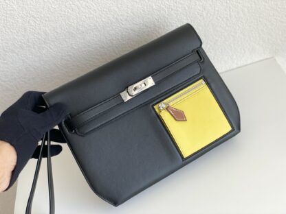 Hermes Black colormatic Kelly depeches 25 pouch