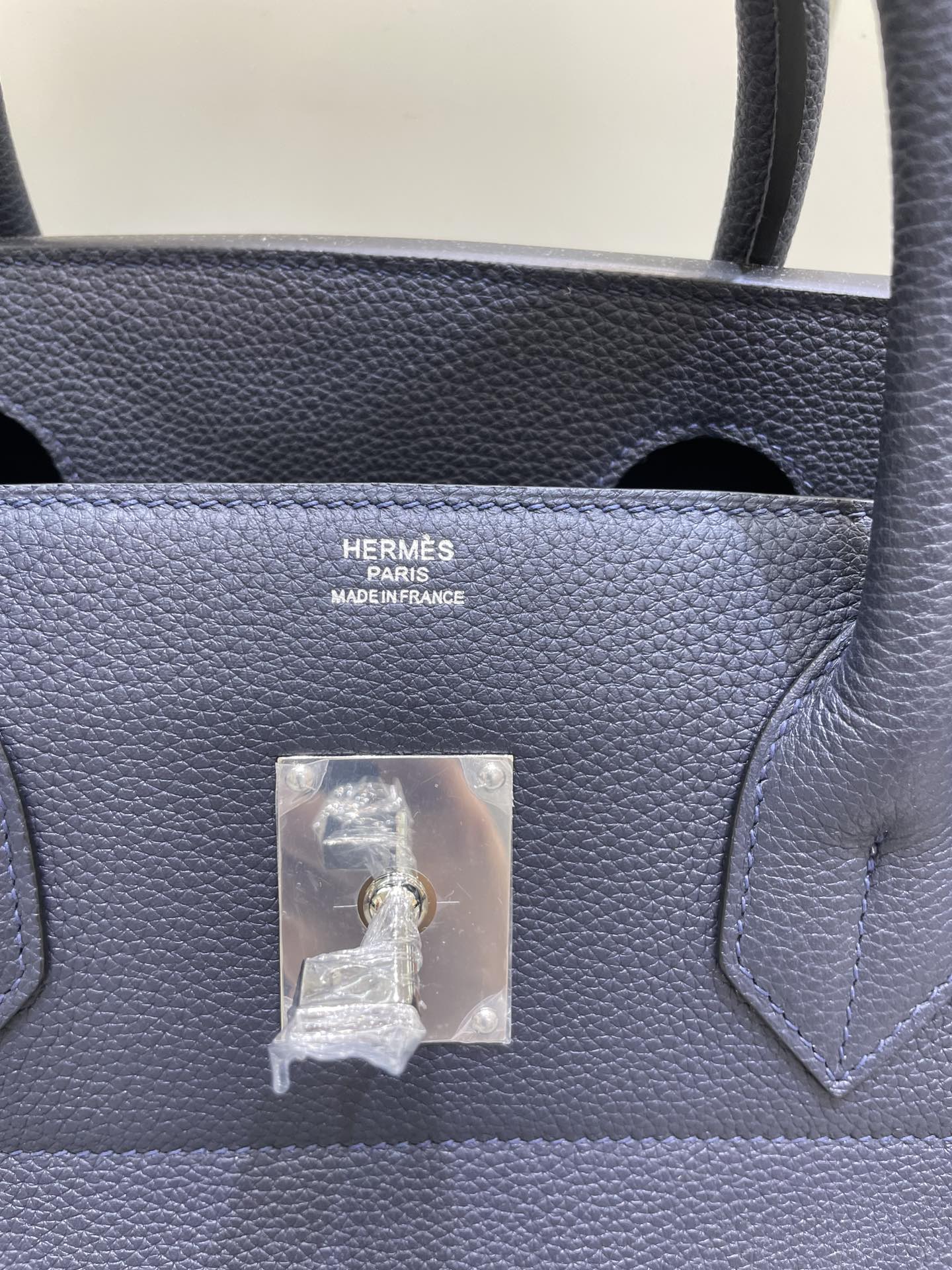 Hermès Birkin HAC 40 Black & Gold & Blue Royale Togo PHW ○ Labellov ○ Buy  and Sell Authentic Luxury